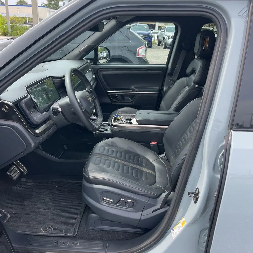 2022 Rivian R1T Adventure