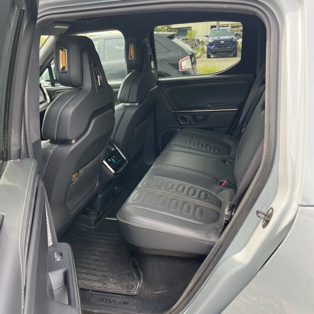 2022 Rivian R1T Adventure
