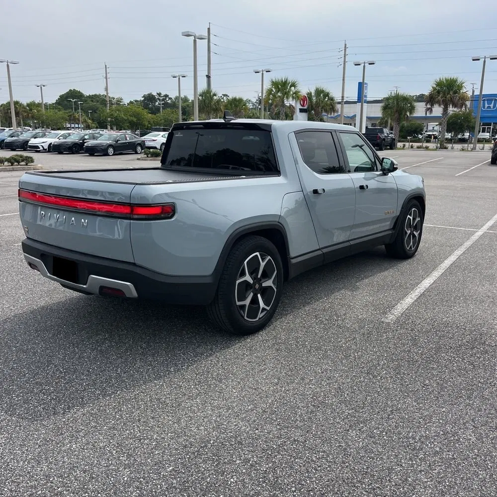 2022 Rivian R1T Adventure
