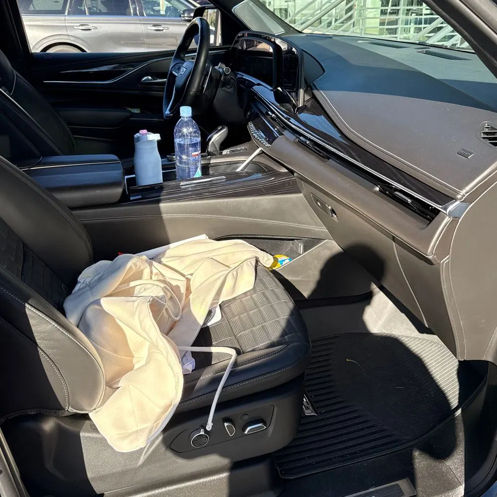 2024 Cadillac Escalade-V ESV Base