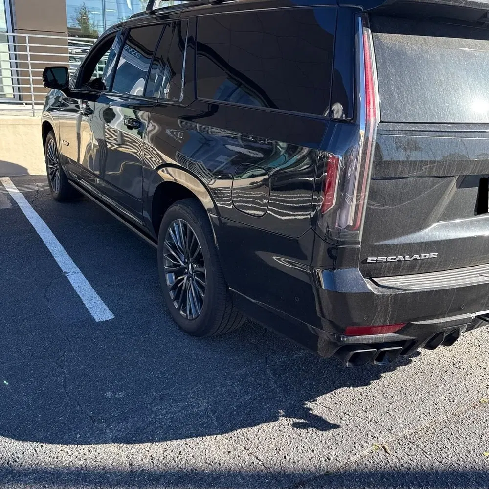 2024 Cadillac Escalade-V ESV Base
