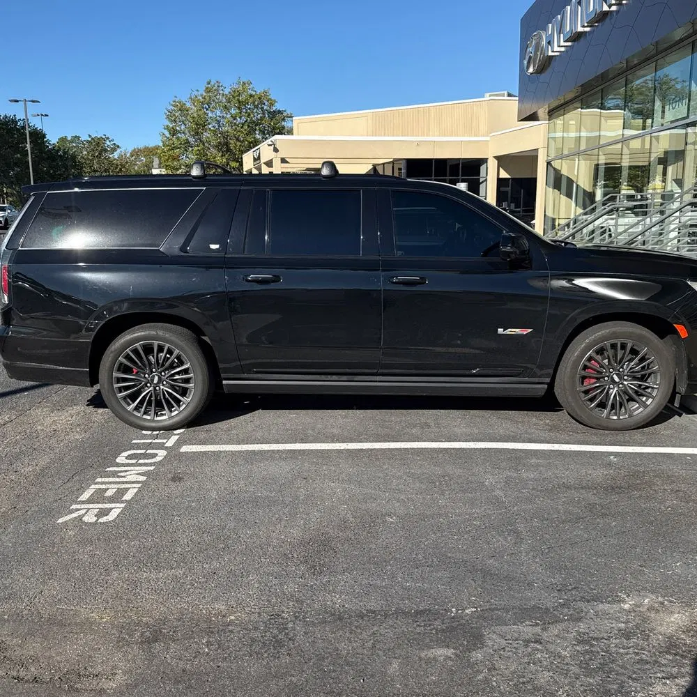 2024 Cadillac Escalade-V ESV Base