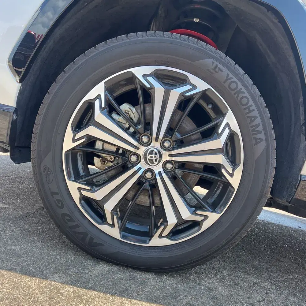 2024 Toyota RAV4 Prime XSE