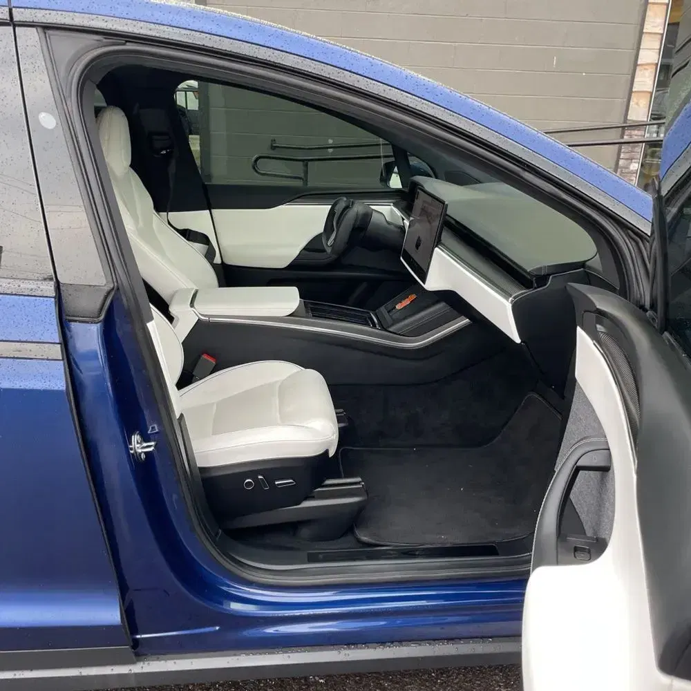 2022 Tesla Model X Plaid