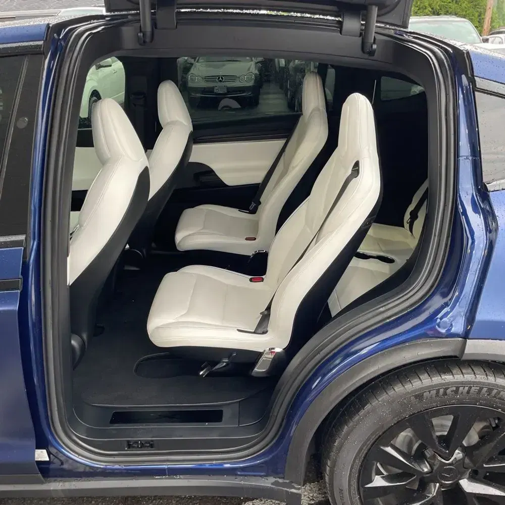 2022 Tesla Model X Plaid