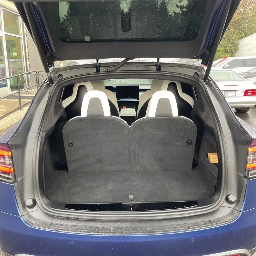 2022 Tesla Model X Plaid