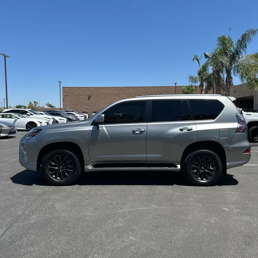 2023 Lexus GX 460 Base
