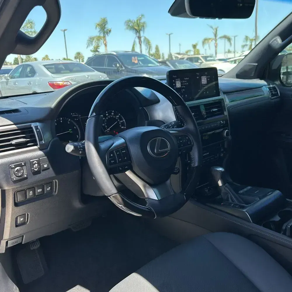 2023 Lexus GX 460 Base