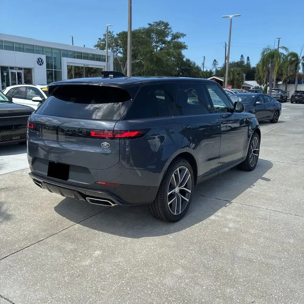 2023 Land Rover Range Rover Sport SE DYN