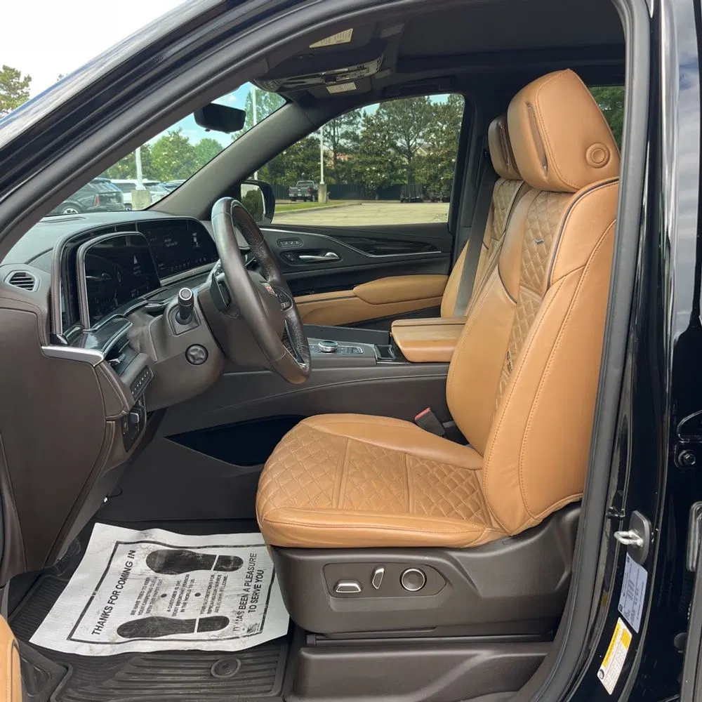 2022 Cadillac Escalade Sport