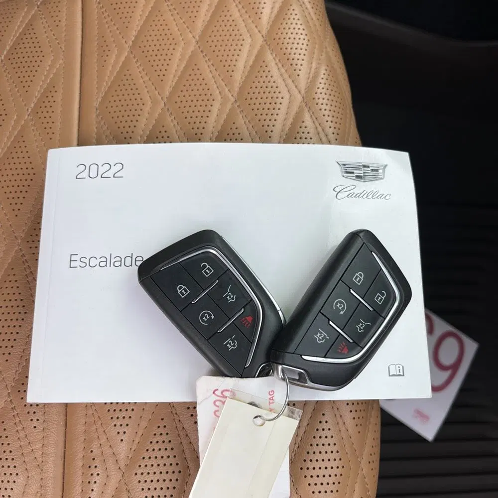 2022 Cadillac Escalade Sport