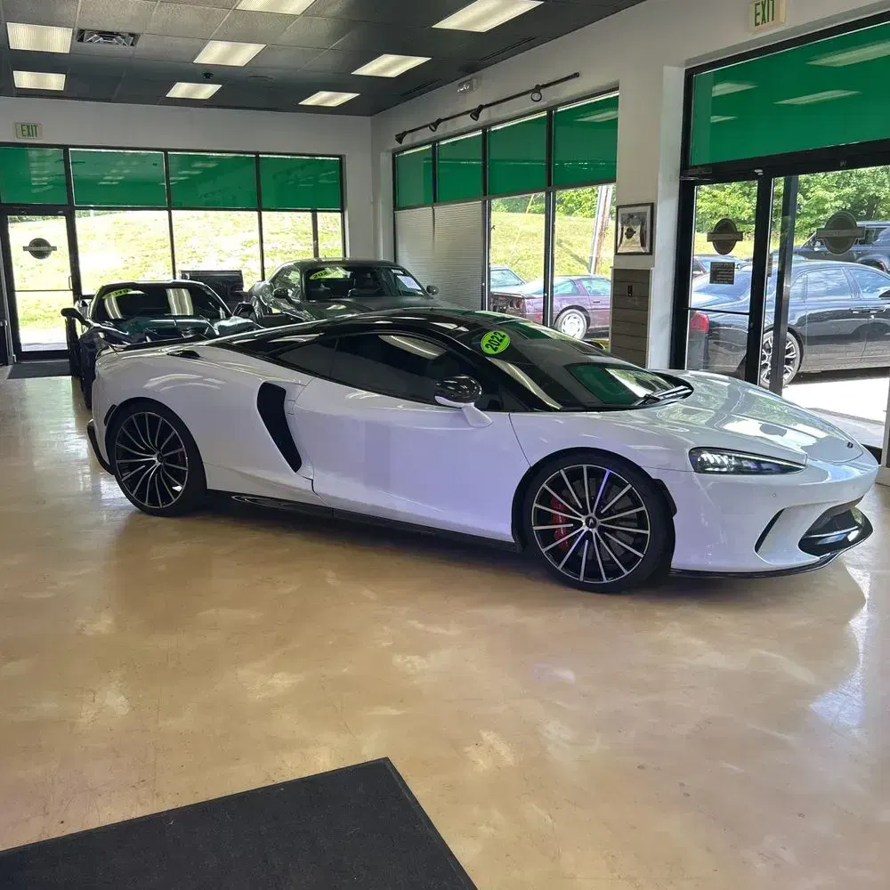 2022 McLaren GT Base 2D Coupe