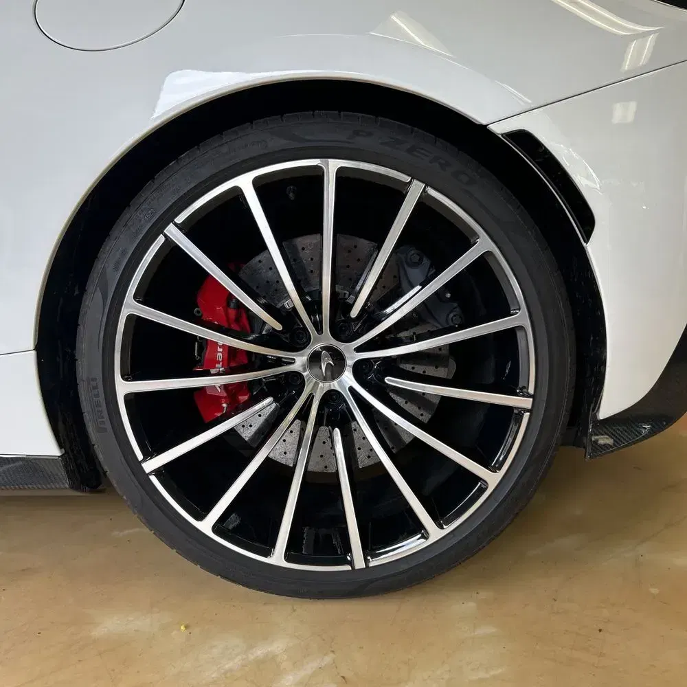 2022 McLaren GT Base 2D Coupe