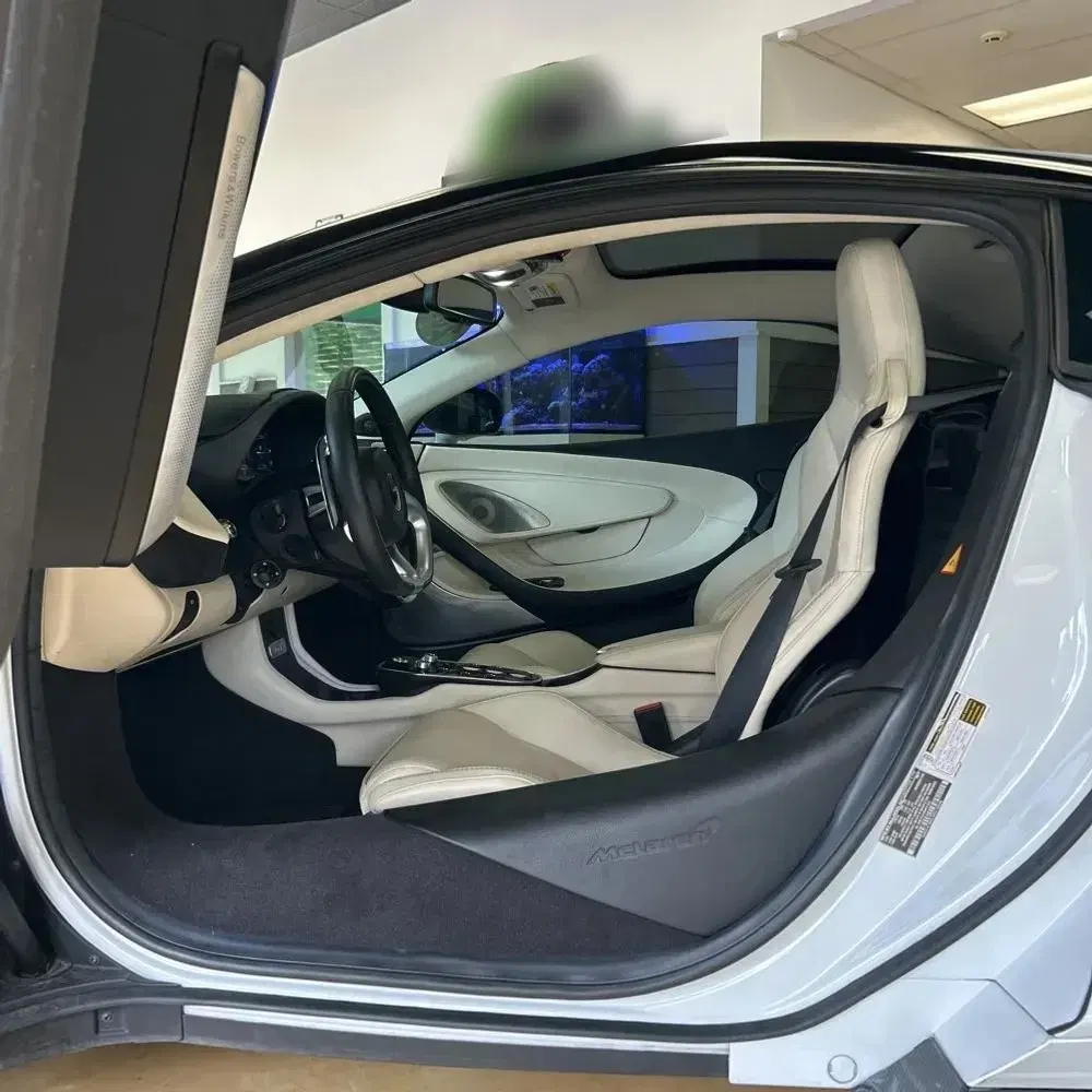 2022 McLaren GT Base 2D Coupe