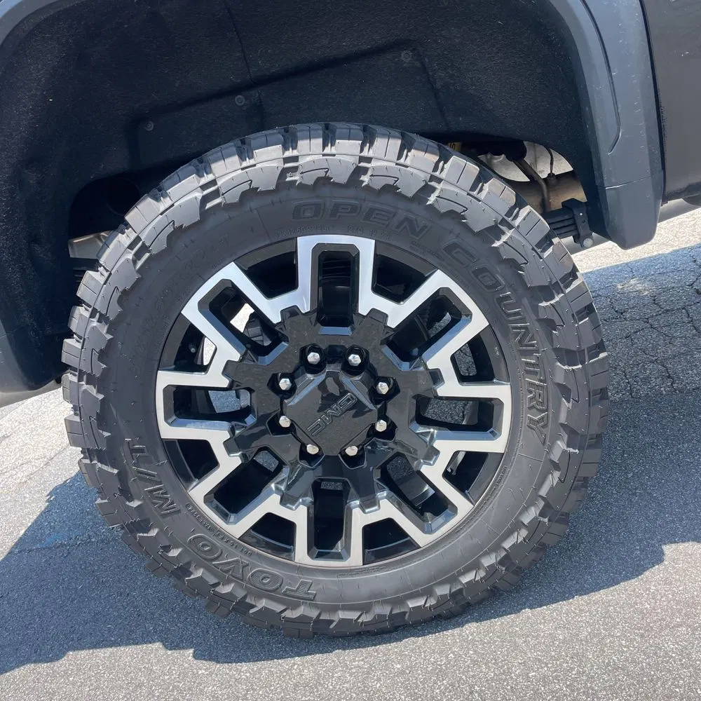 2025 GMC Sierra 2500HD AT4X