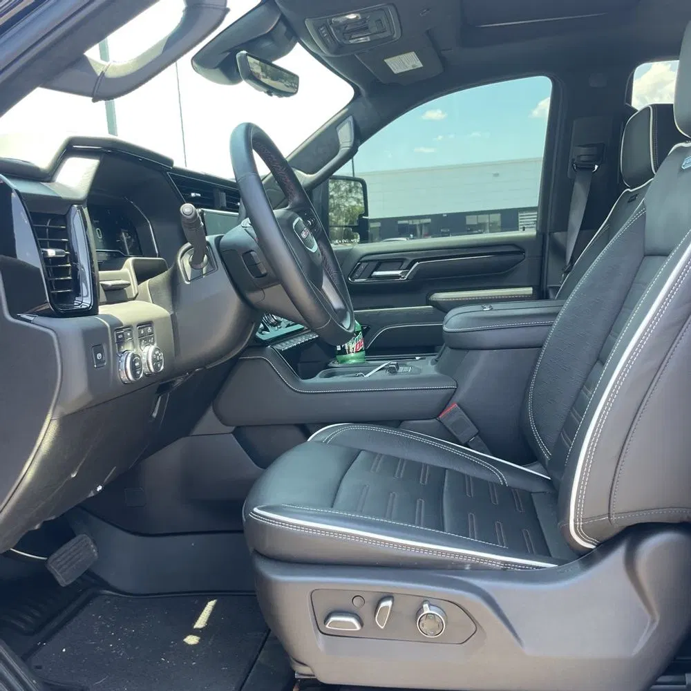 2025 GMC Sierra 2500HD AT4X