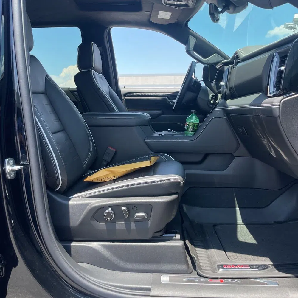 2025 GMC Sierra 2500HD AT4X