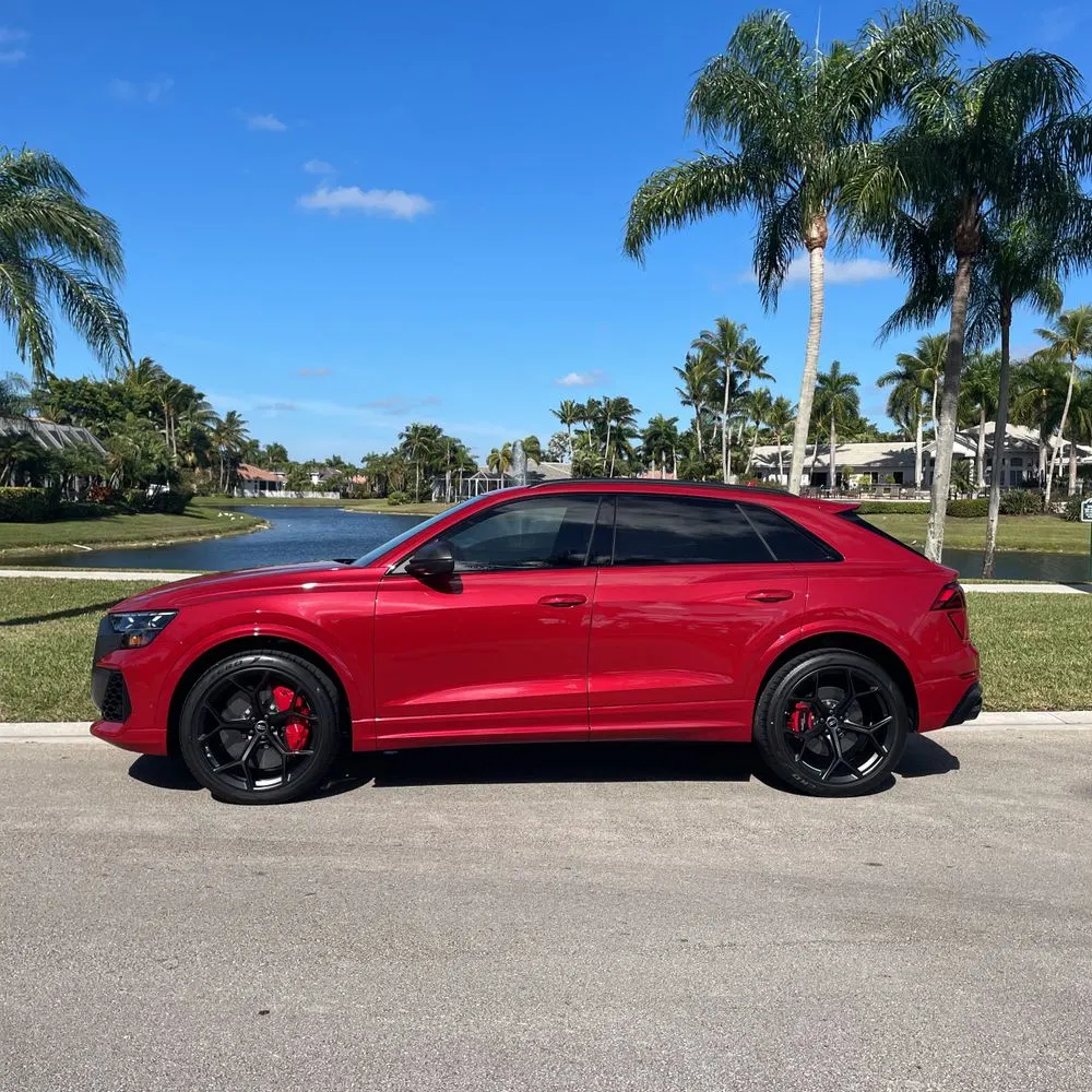 2025 Audi RS Q8 Performance