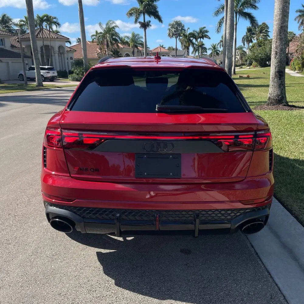 2025 Audi RS Q8 Performance
