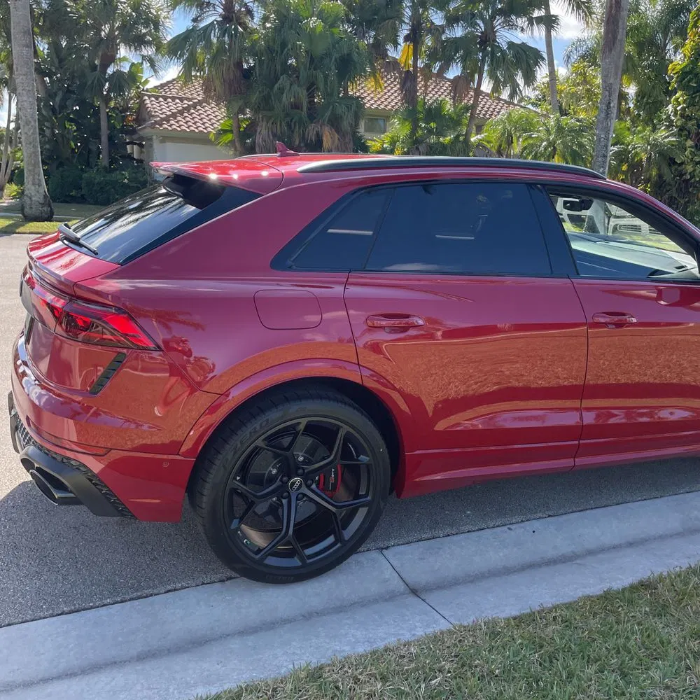 2025 Audi RS Q8 Performance
