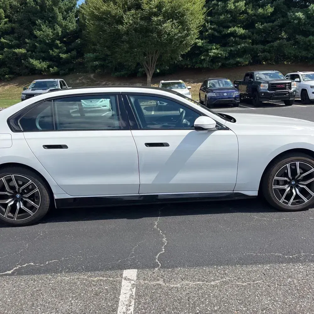 2023 BMW i7 xDrive60