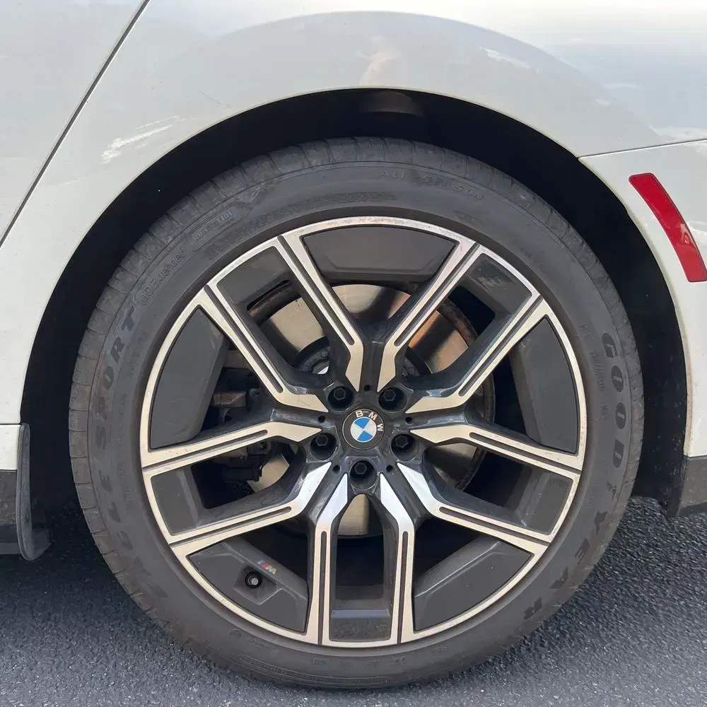 2023 BMW i7 xDrive60