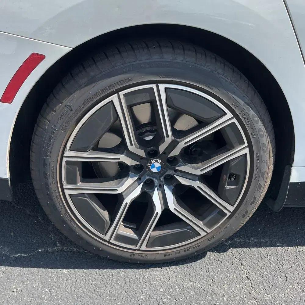 2023 BMW i7 xDrive60