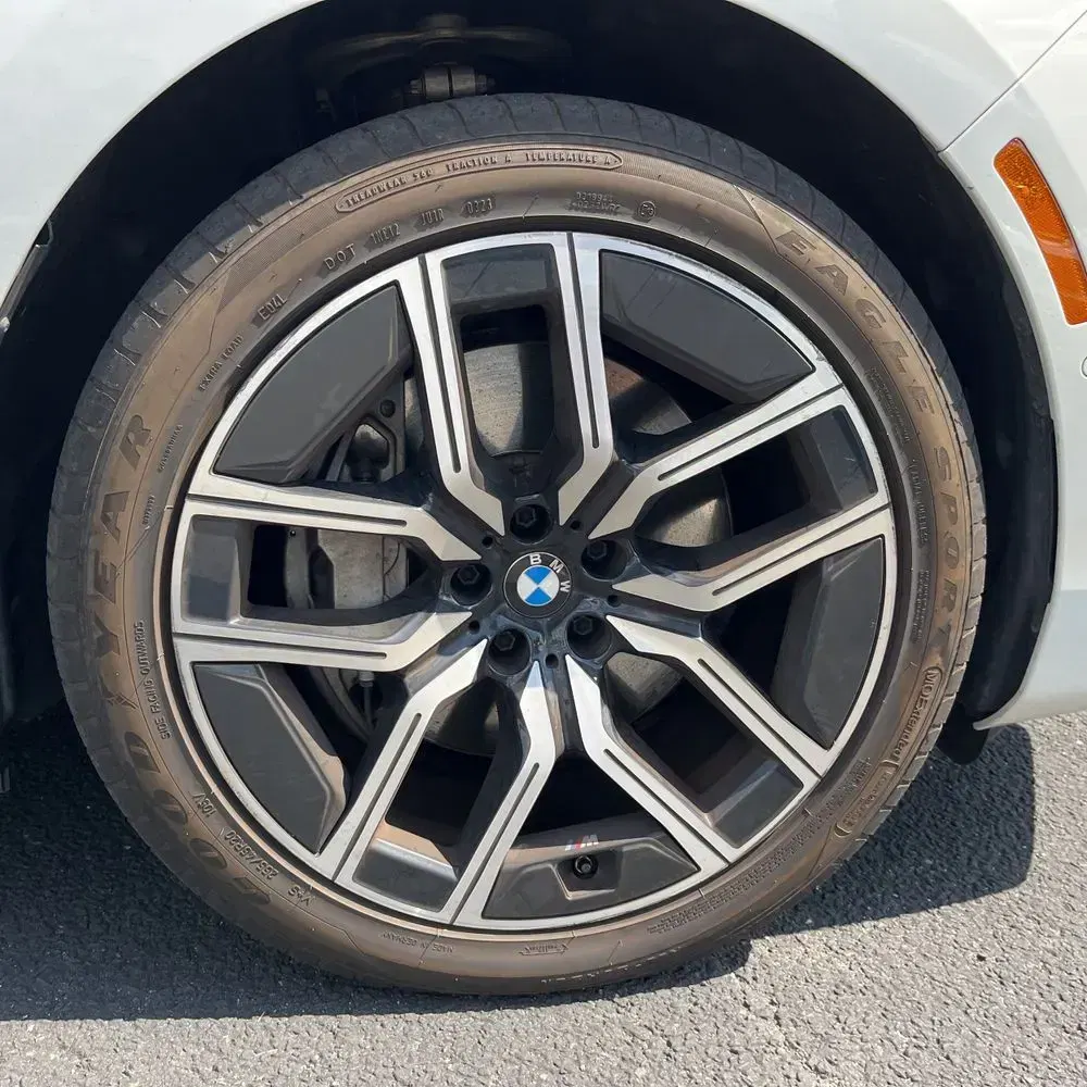 2023 BMW i7 xDrive60