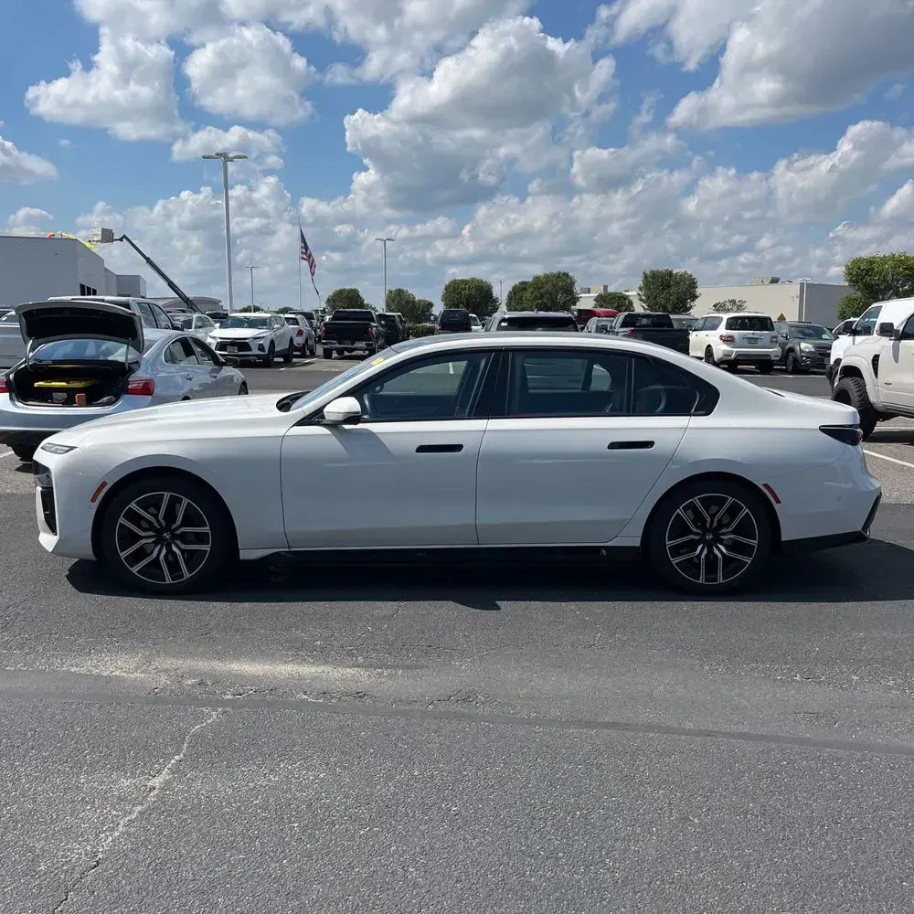 2023 BMW i7 xDrive60
