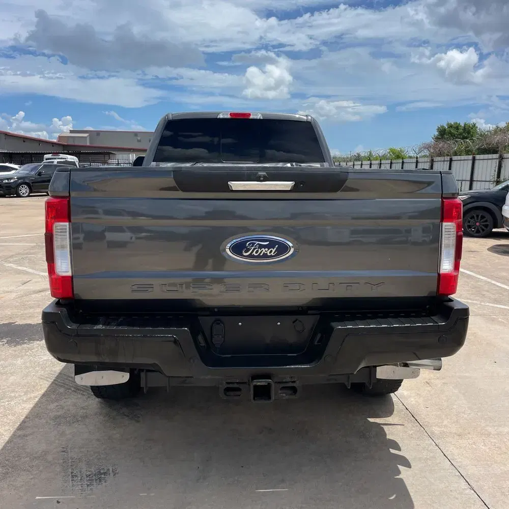 2018 Ford F-350 Super Duty Lariat