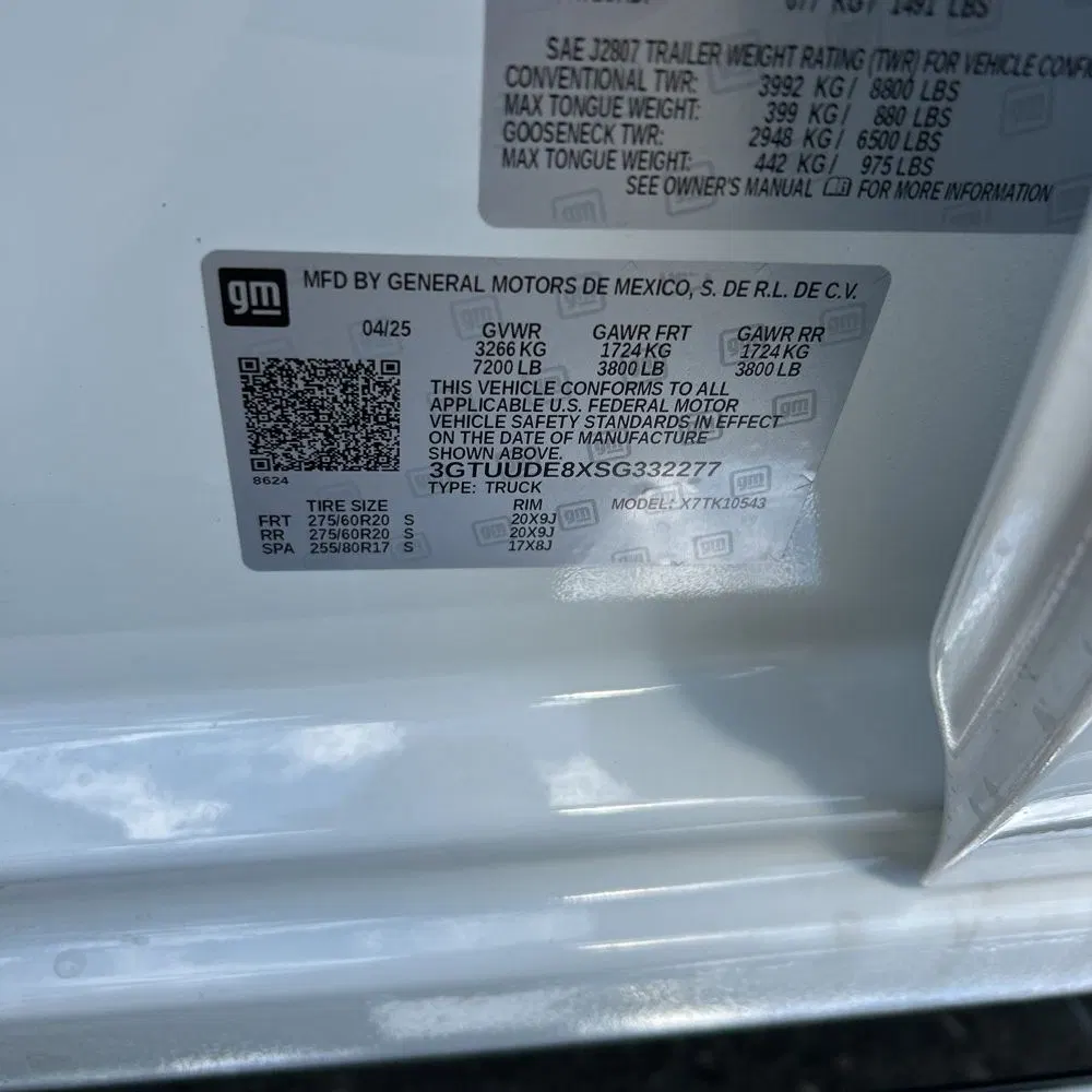 2025 GMC Sierra 1500 SLT