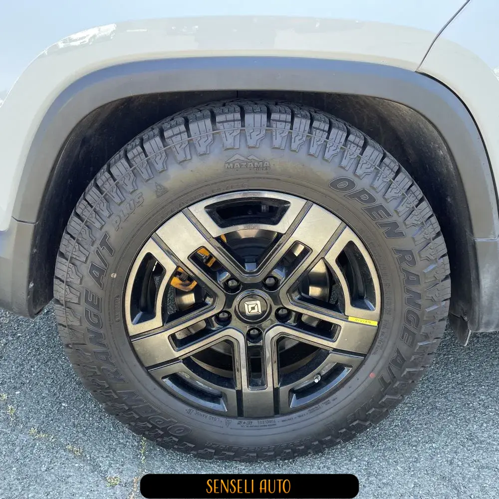 2022 Rivian R1T Adventure