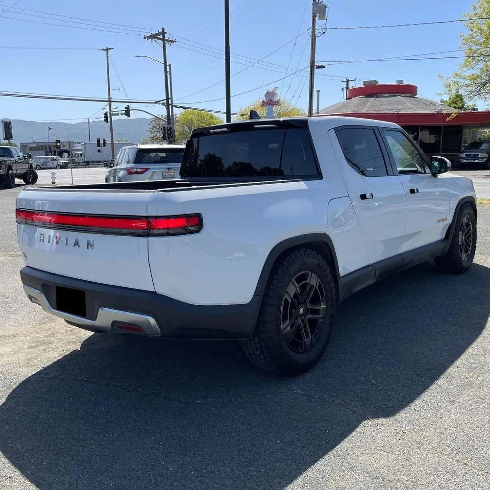 2022 Rivian R1T Adventure