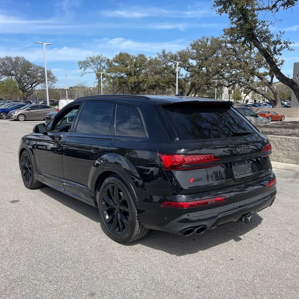 2023 Audi SQ7 Prestige