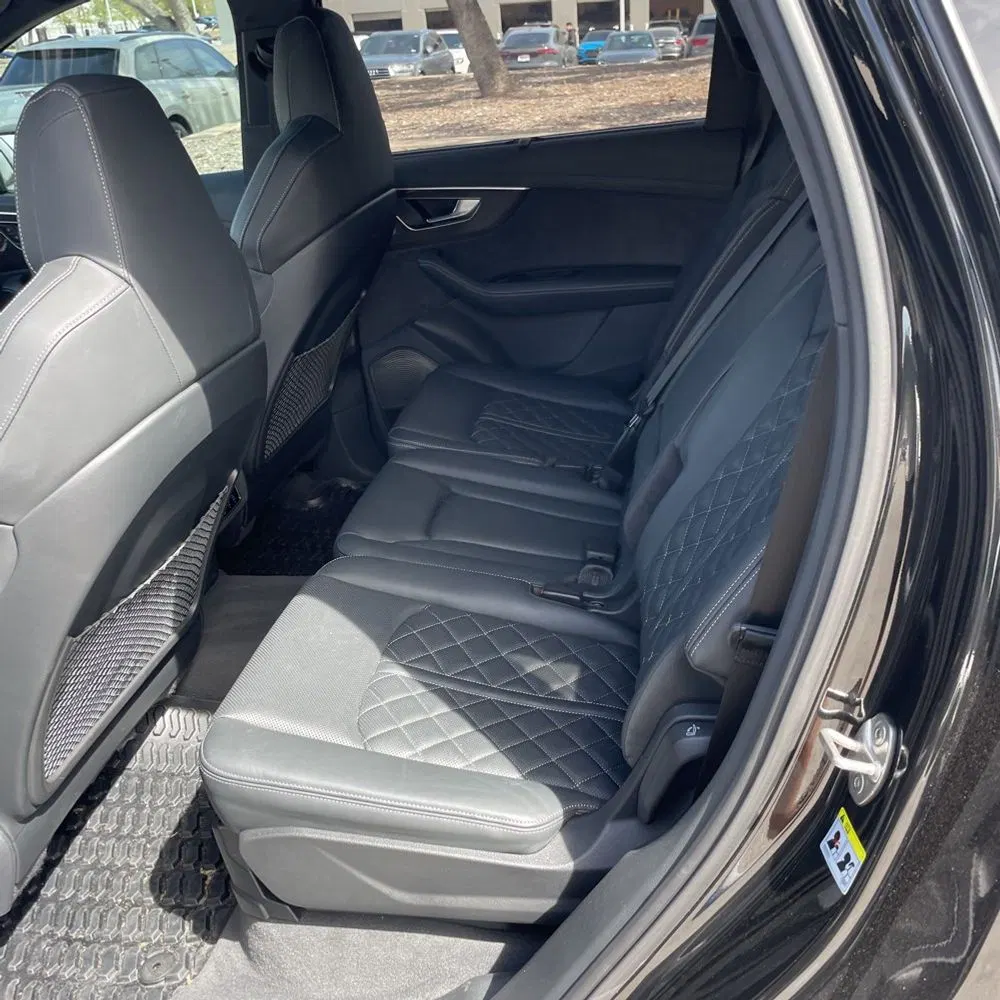 2023 Audi SQ7 Prestige