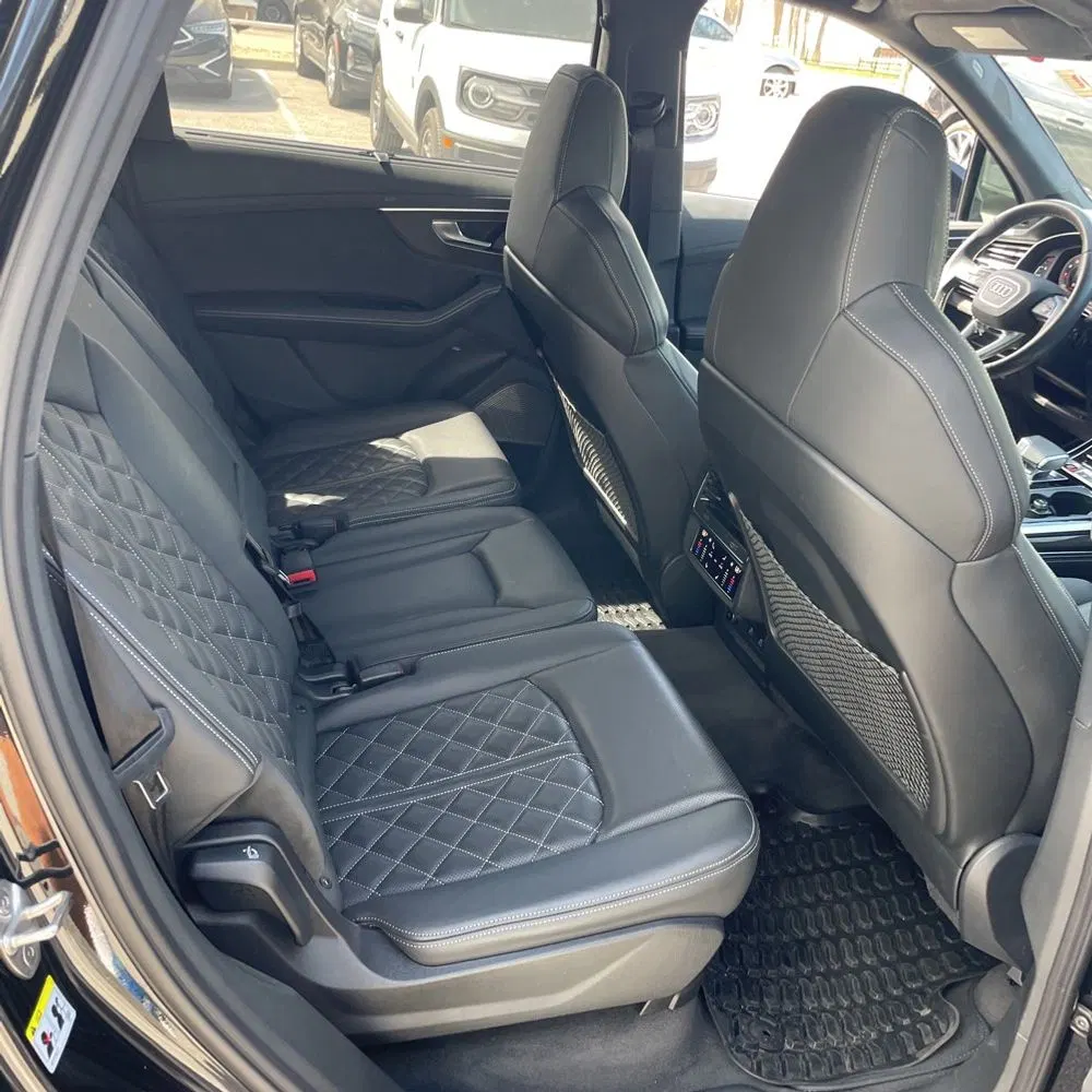 2023 Audi SQ7 Prestige