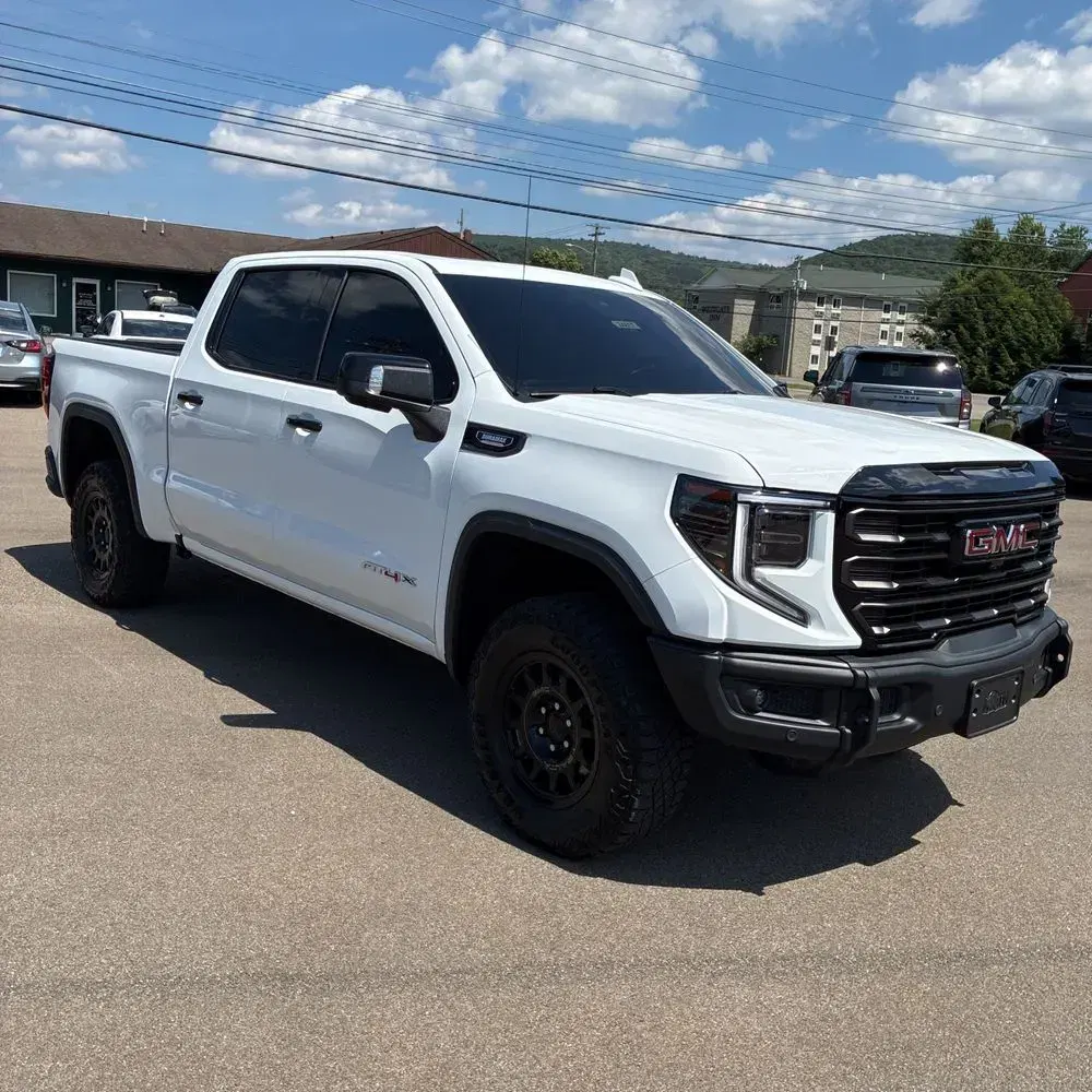 2024 GMC Sierra 1500 AT4X