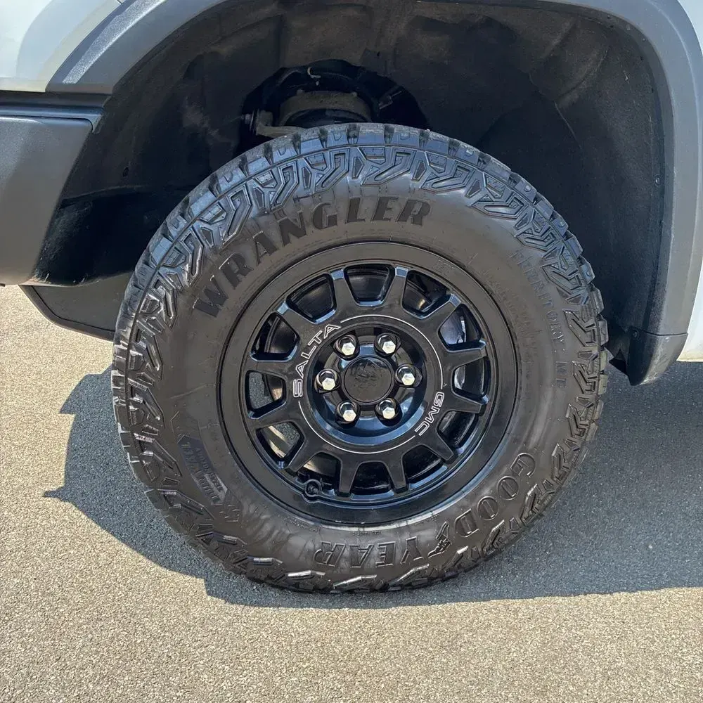 2024 GMC Sierra 1500 AT4X