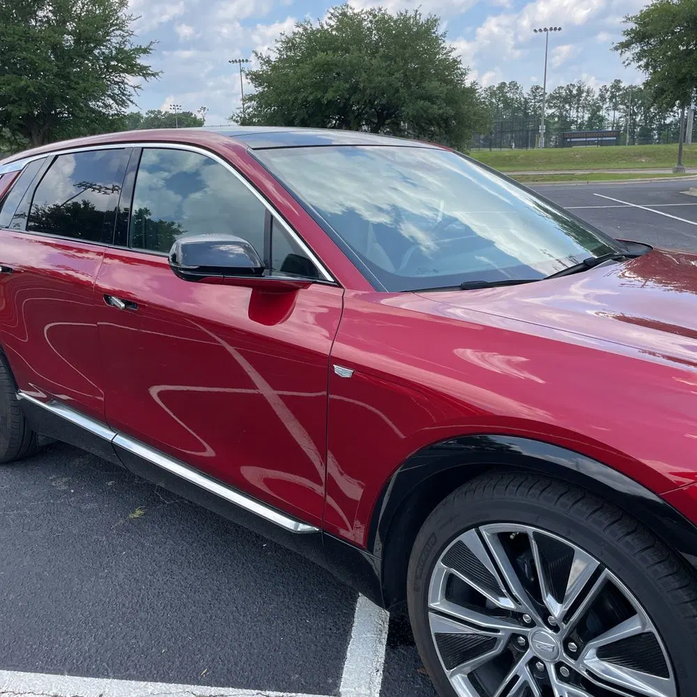 2024 Cadillac LYRIQ Luxury 3