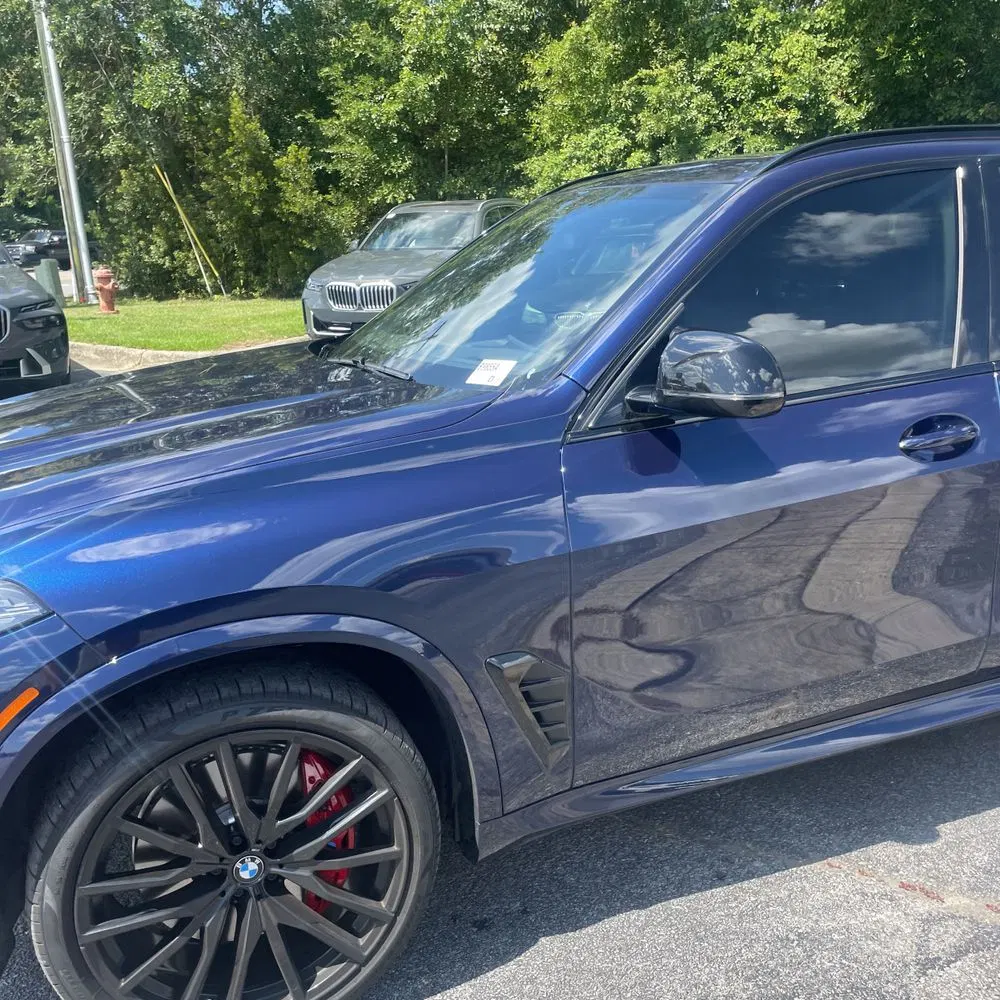 2025 BMW X5 M60i