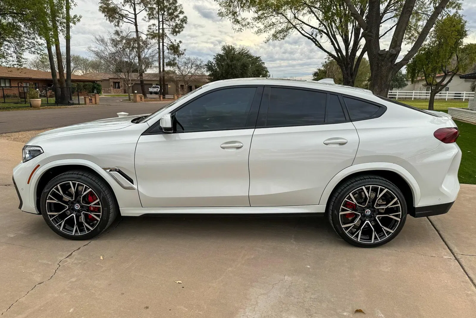 2022 BMW X6 M - 600-hp Twin-Turbo V8, AWD, Executive Package, Sakhir Orange Interior