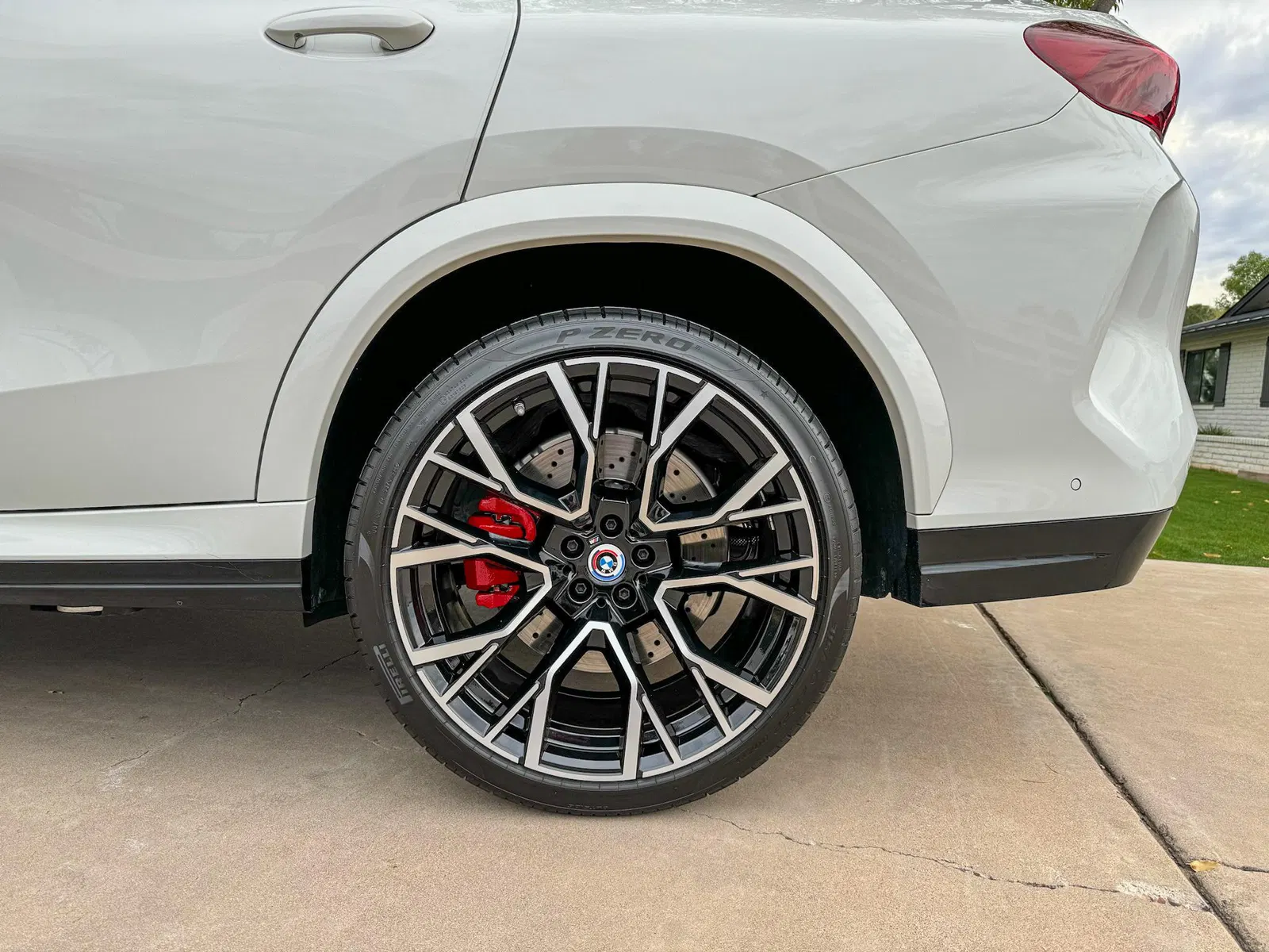 2022 BMW X6 M - 600-hp Twin-Turbo V8, AWD, Executive Package, Sakhir Orange Interior