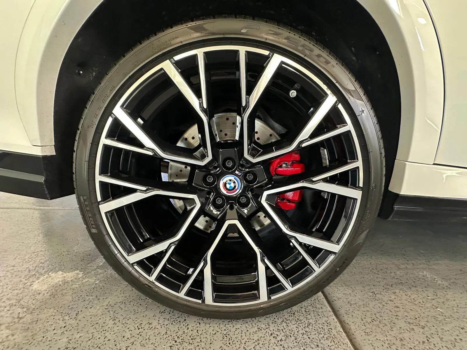 2022 BMW X6 M - 600-hp Twin-Turbo V8, AWD, Executive Package, Sakhir Orange Interior