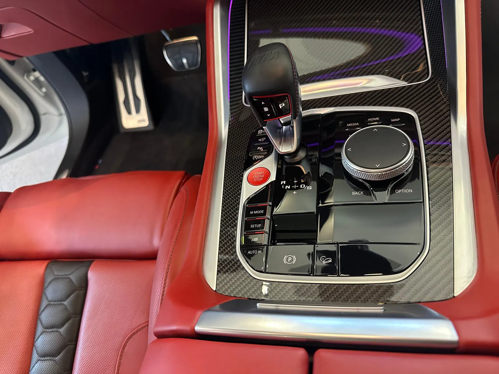 2022 BMW X6 M - 600-hp Twin-Turbo V8, AWD, Executive Package, Sakhir Orange Interior