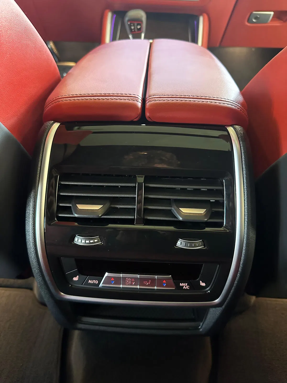 2022 BMW X6 M - 600-hp Twin-Turbo V8, AWD, Executive Package, Sakhir Orange Interior