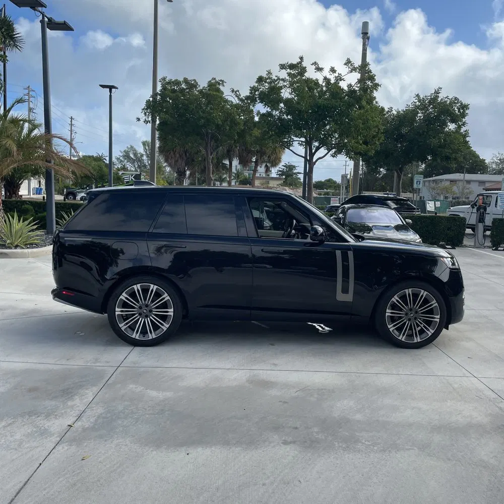 2022 Land Rover Range Rover L460 P530 SE