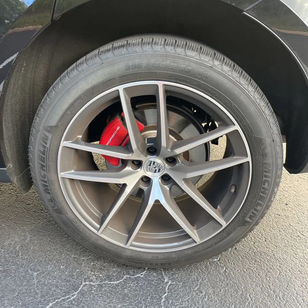 2022 Porsche Macan S