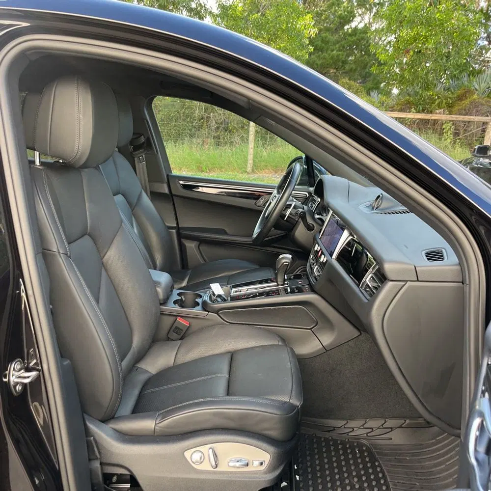 2022 Porsche Macan S
