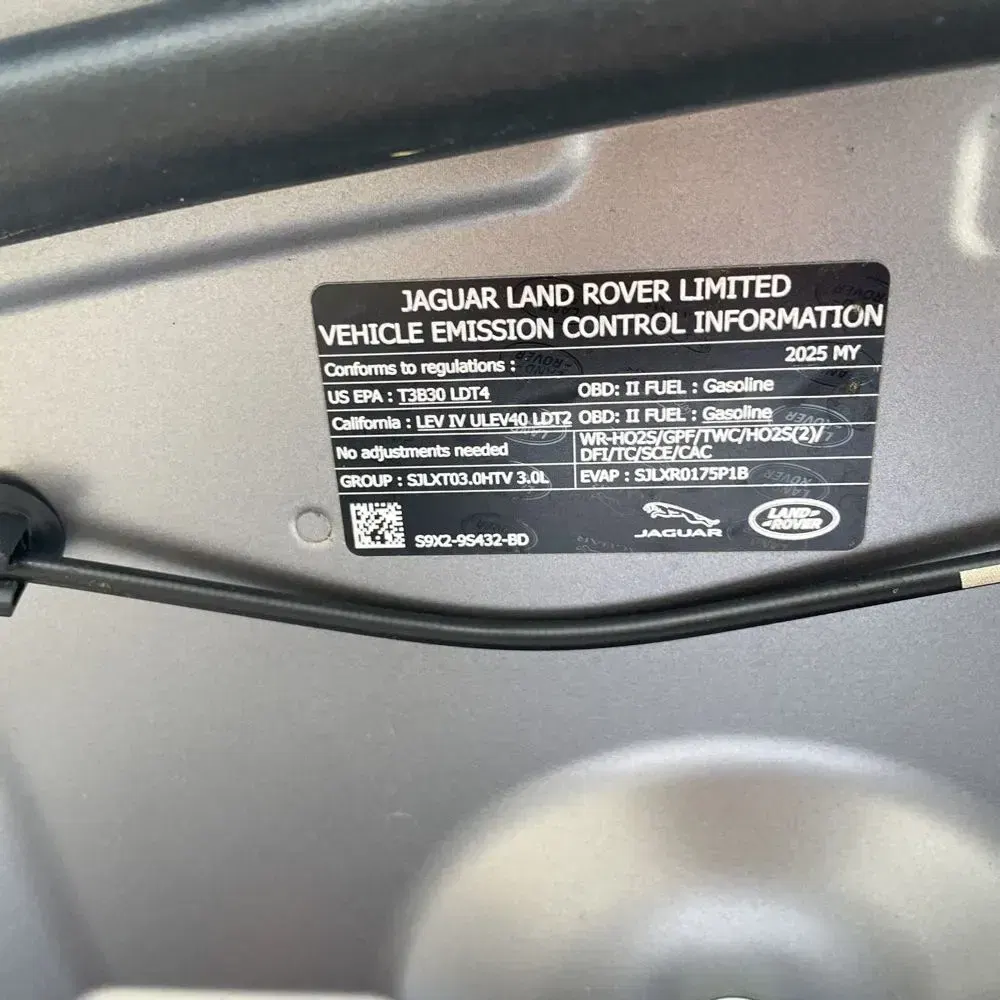 2025 Land Rover Range Rover Sport Dynamic SE P400