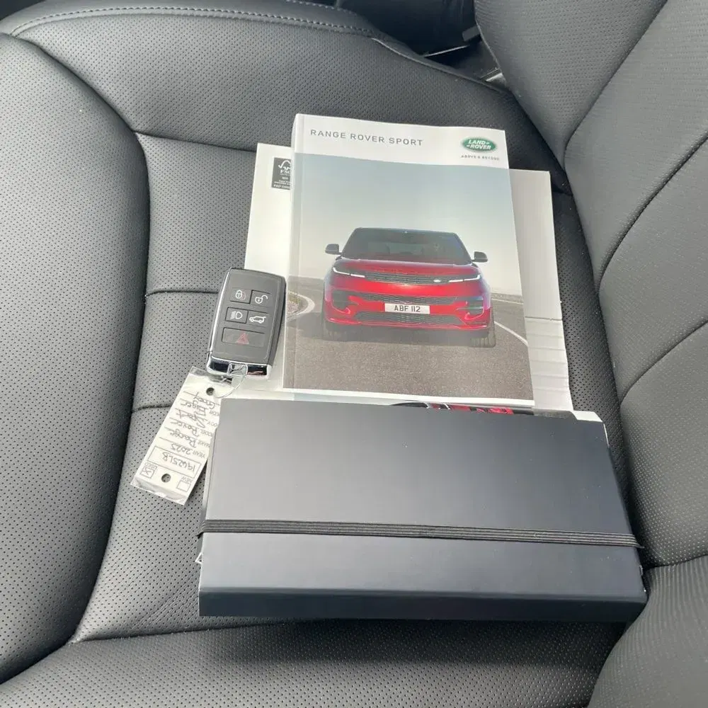 2025 Land Rover Range Rover Sport Dynamic SE P400